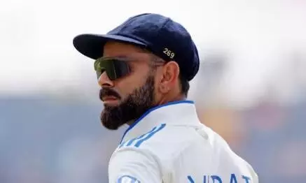 रेड बॉल क्रिकेट को अलविदा कहना चाहते हैं KING कोहली, BCCI ने फैसले पर पुनर्विचार करने के लिए कहा रेड बॉल क्रिकेट को अलविदा कहना चाहते हैं KING कोहली, BCCI ने फैसले पर पुनर्विचार करने के लिए कहा
