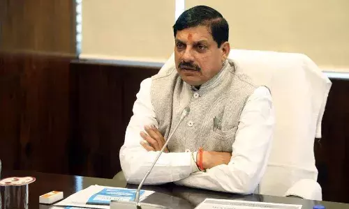 मुख्यमंत्री डॉ. मोहन यादव ने शौर्य स्मारक पहुंचकर किया शहीदों को नमन, भारत माता की प्रतिमा पर पुष्पांजलि अर्पित की