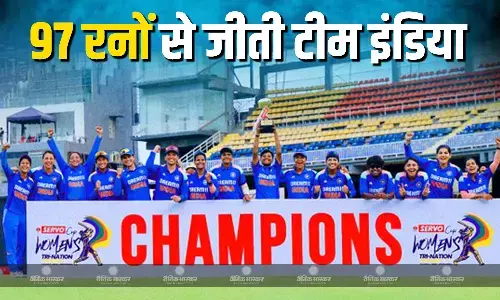 पहले स्मृति ने ठोका शतक, फिर स्नेह ने गेंद से मचाई तबाही, हरमन ब्रिगेड ने घर में घुसकर 97 रनों से हासिल की जीत, अपने नाम की ट्रॉफी पहले स्मृति ने ठोका शतक, फिर स्नेह ने गेंद से मचाई तबाही, हरमन ब्रिगेड ने घर में घुसकर 97 रनों से हासिल की जीत, अपने नाम की ट्रॉफी