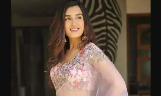 पापा मुझे वेश्या कहते थे..., देर रात घर आने पर देते थे ताने, एक्ट्रेस ने किया बड़ा खुलासा पापा मुझे वेश्या कहते थे..., देर रात घर आने पर देते थे ताने, एक्ट्रेस ने किया बड़ा खुलासा