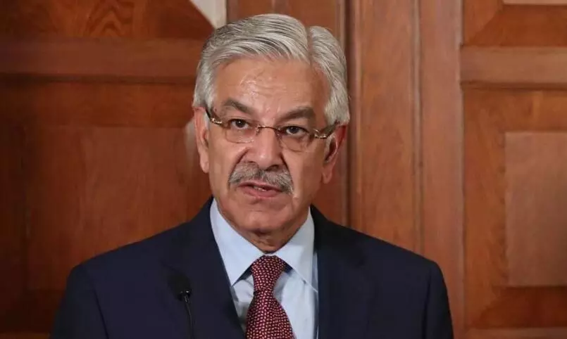 भारत से अलग होने के बाद पाकिस्तान कैसे हुआ आतंकवाद का शिकार? PAK के रक्षा मंत्री ख्वाजा आसिफ ने बताई सच्चाई भारत से अलग होने के बाद पाकिस्तान कैसे हुआ आतंकवाद का शिकार? PAK के रक्षा मंत्री ख्वाजा आसिफ ने बताई सच्चाई
