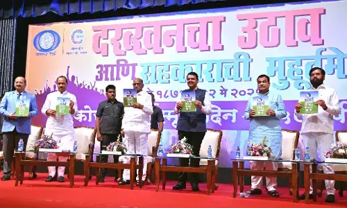 दोनों गुटों के साथ आने वाले बयान के बाद पहली बार अजित के साथ शरद ने साझा किया मंच