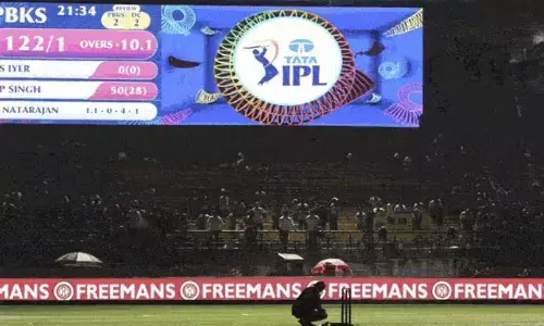 फिर शुरू होगा आईपीएल, बीसीसीआई ने जारी किया शेड्यूल, 17 मई को RCB और LSG के बीच होगा पहला मैच फिर शुरू होगा आईपीएल, बीसीसीआई ने जारी किया शेड्यूल, 17 मई को RCB और LSG के बीच होगा पहला मैच