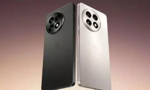 लेना चाहते हैं नया स्मार्टफोन, बजट है 45000, मई के महिने में ये डिवाइस साबित हो सकते हैं शानदार ऑप्शन