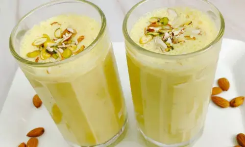 गर्मी से पाना चाहते हैं छुटकारा तो, घर पर बनाएं बादाम की ये शानदार ड्रिंक, बच्चों को भी आएगी खूब पसंद