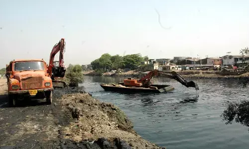 मीठी नदी सफाई घोटाला मामले में आरोपी के खर्चे पर बीएमसी इंजीनियर ने किया था विदेश भ्रमण