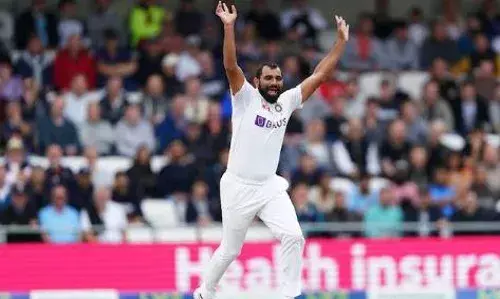 RO-KO के बाद शमी भी कहने वाले हैं अलविदा! सोशल मीडिया पर हो रहे दावे, जानें क्या है तेज गेंदबाज के रिटायरमेंट न्यूज के पीछे की सच्चाई