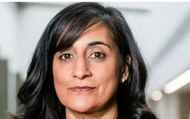 भारतीय मूल की अनीता आनंद को मिली अहम जिम्मेदारी, कार्नी कैबिनेट में मिला विदेश मंत्री का पद भारतीय मूल की अनीता आनंद को मिली अहम जिम्मेदारी, कार्नी कैबिनेट में मिला विदेश मंत्री का पद