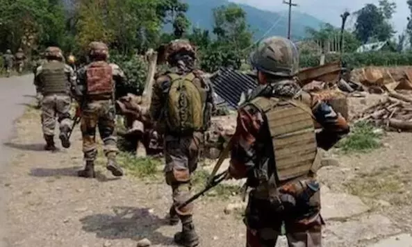 मणिपुर के चंदेल जिले में असम राइफल्स और उग्रवादियों के बीच भीषण मुठभेड़ , 10 उग्रवादी ढेर मणिपुर के चंदेल जिले में असम राइफल्स और उग्रवादियों के बीच भीषण मुठभेड़ , 10 उग्रवादी ढेर
