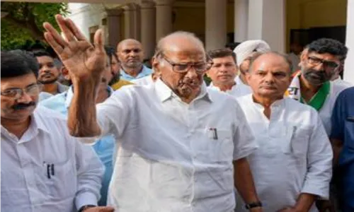 शरद पवार के बयान पर पार्टी पदाधिकारियों ने अपने भविष्य को लेकर जताई चिंता