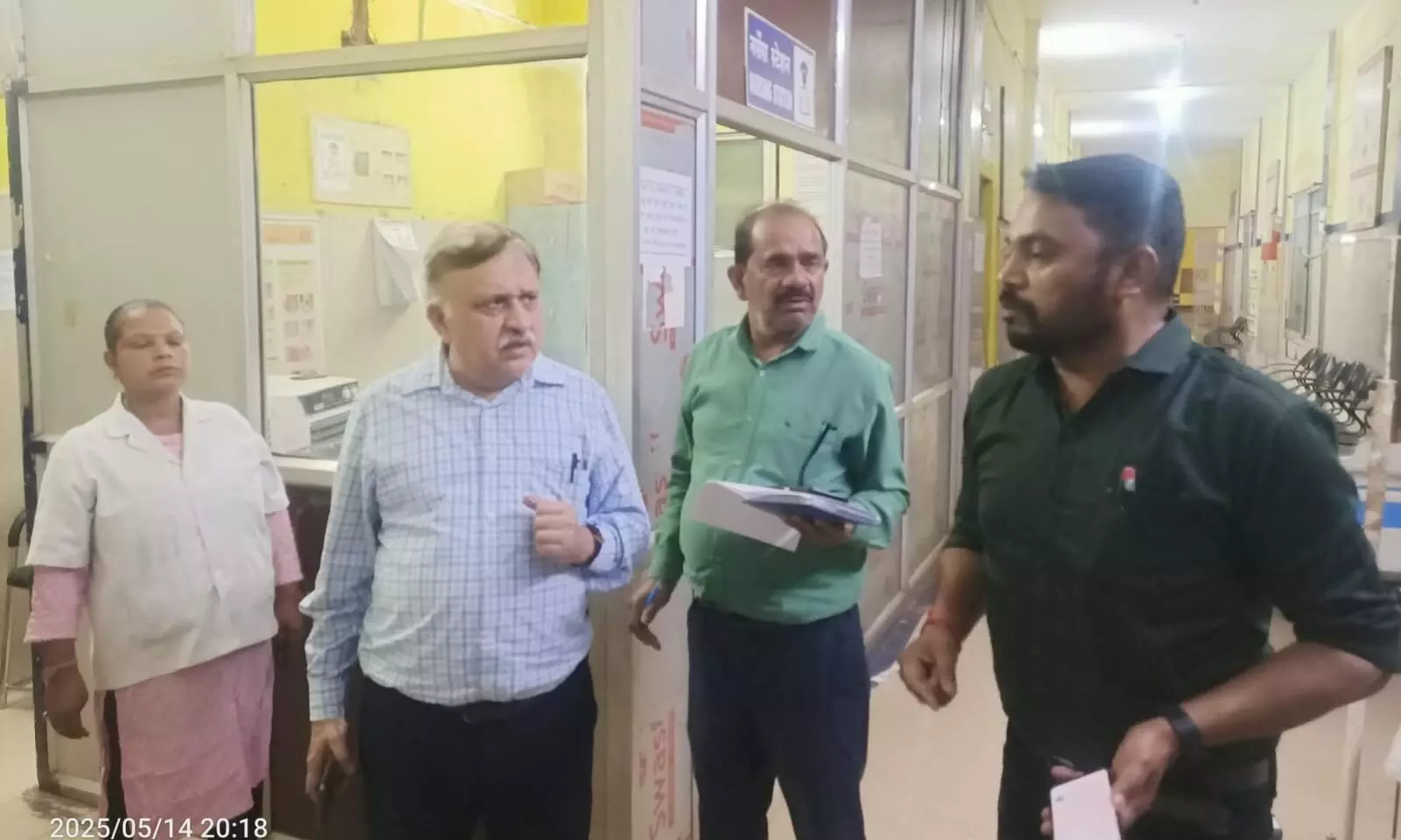 सीएमएचओ ने किया सीएचसी शाहनगर का औचक निरीक्षण सीएमएचओ ने किया सीएचसी शाहनगर का औचक निरीक्षण