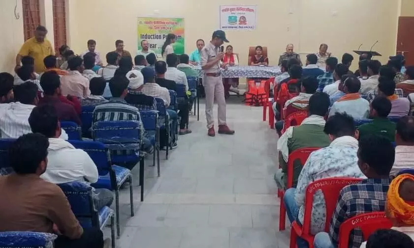 आपातकालीन स्थिति में नागरिकों की सुरक्षा के लिए स्वयंसेवकों का प्रशिक्षण हुआ संपन्न आपातकालीन स्थिति में नागरिकों की सुरक्षा के लिए स्वयंसेवकों का प्रशिक्षण हुआ संपन्न