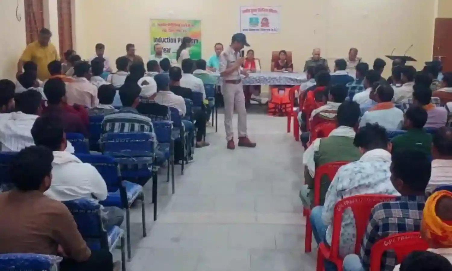 आपातकालीन स्थिति में नागरिकों की सुरक्षा के लिए स्वयंसेवकों का प्रशिक्षण हुआ संपन्न
