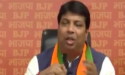 पाकिस्तान पर हुई कार्रवाई ने कांग्रेस को एक्सपोज कर दिया..., बीजेपी नेता रोहन गुप्ता का बड़ा बयान पाकिस्तान पर हुई कार्रवाई ने कांग्रेस को एक्सपोज कर दिया..., बीजेपी नेता रोहन गुप्ता का बड़ा बयान