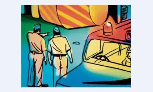 दहेज की मांग से परेशान होकर नवविवाहिता ने लगाई थी फांसी दहेज की मांग से परेशान होकर नवविवाहिता ने लगाई थी फांसी