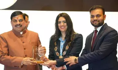 मुख्यमंत्री डॉ. यादव ने प्रेरणा भारद्वाज को पुन: मेयर चुने जाने पर दी बधाई मुख्यमंत्री डॉ. यादव ने प्रेरणा भारद्वाज को पुन: मेयर चुने जाने पर दी बधाई