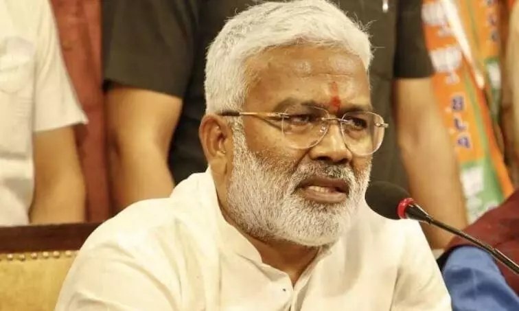 यूपी में सिर्फ राष्ट्रवाद और विकासवाद चलेगा, सपा और कांग्रेस पर भड़के स्वतंत्र देव सिंह यूपी में सिर्फ राष्ट्रवाद और विकासवाद चलेगा, सपा और कांग्रेस पर भड़के स्वतंत्र देव सिंह