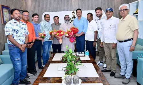 CM हेमंत सोरेन ने आवासीय कार्यालय में झारखंड स्टेट क्रिकेट एसोसिएशन, जेएससीए के नवनिर्वाचित अध्यक्ष समेत अन्य से की शिष्टाचार मुलाकात