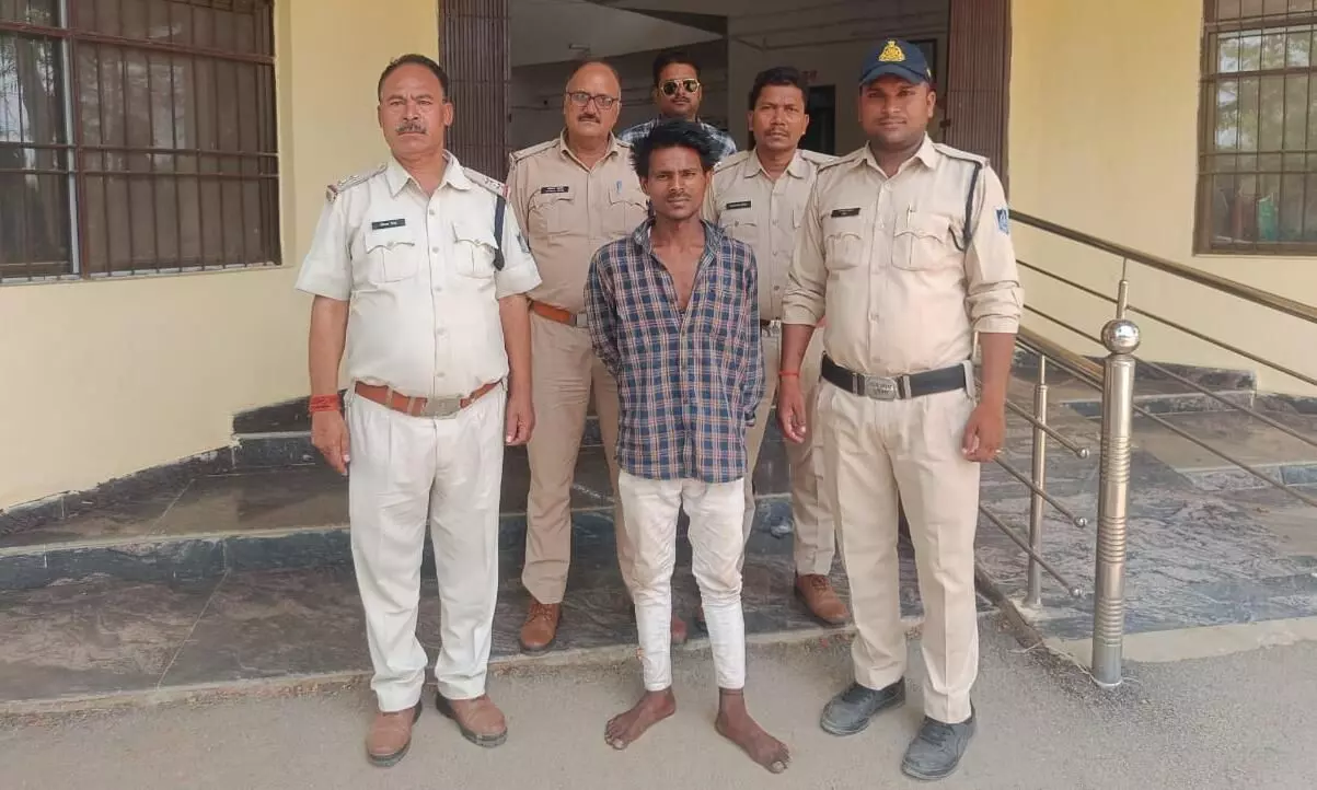 उचेहरा नगर में मंदिर में चोरी का खुलासा, आरोपी गिरफ्तार उचेहरा नगर में मंदिर में चोरी का खुलासा, आरोपी गिरफ्तार