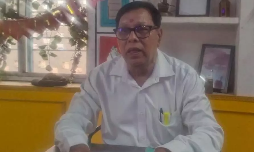 80 साल पुराने भवन को प्रशासन ने अतिक्रमण बताकर गिराया, बिना अपील निराकरण भूमि नगर पालिका को की हस्तांतरित 80 साल पुराने भवन को प्रशासन ने अतिक्रमण बताकर गिराया, बिना अपील निराकरण भूमि नगर पालिका को की हस्तांतरित