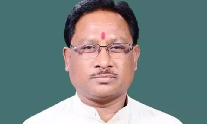 मुख्यमंत्री विष्णु देव साय का हरगवां गांव में औचक दौरा मुख्यमंत्री विष्णु देव साय का हरगवां गांव में औचक दौरा