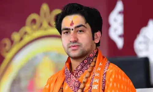 कथावाचक धीरेंद्र शास्त्री मामले में अब 2 जून को होगी सुनवाई कथावाचक धीरेंद्र शास्त्री मामले में अब 2 जून को होगी सुनवाई