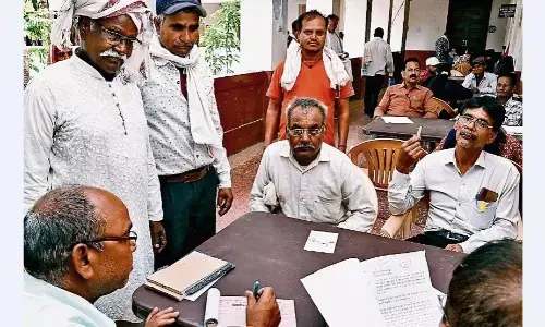 रानीताल तालाब से अतिक्रमण हटें और चौड़ीकरण हो