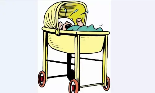 नसीबों का खेल- कोई नाली में मिला तो काेई झाड़ी में, ईश्वर की महिमा ऐसी कि 27 को भेजा विदेश नसीबों का खेल- कोई नाली में मिला तो काेई झाड़ी में, ईश्वर की महिमा ऐसी कि 27 को भेजा विदेश