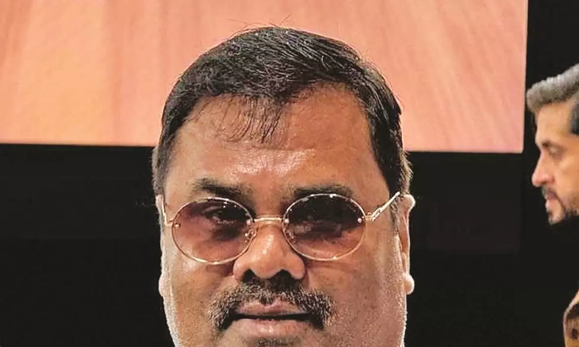 आरोपियों ने बनाई 86 फर्जी कंपनियां दस्तावेज खंगालने में जुटी है पुलिस आरोपियों ने बनाई 86 फर्जी कंपनियां दस्तावेज खंगालने में जुटी है पुलिस