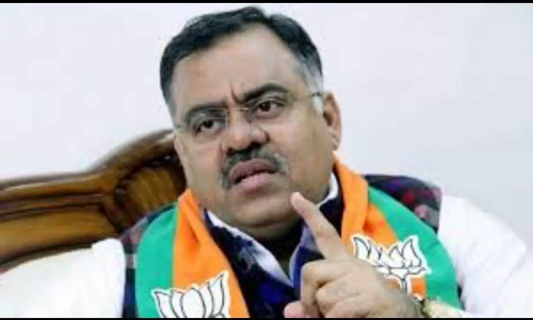 भाजपा ने नेशनल हेराल्ड मामले में कांग्रेस नेतृत्व को घेरा, कहा- इससे नेतृत्व पर गंभीर नैतिक प्रश्न उठा भाजपा ने नेशनल हेराल्ड मामले में कांग्रेस नेतृत्व को घेरा, कहा- इससे नेतृत्व पर गंभीर नैतिक प्रश्न उठा