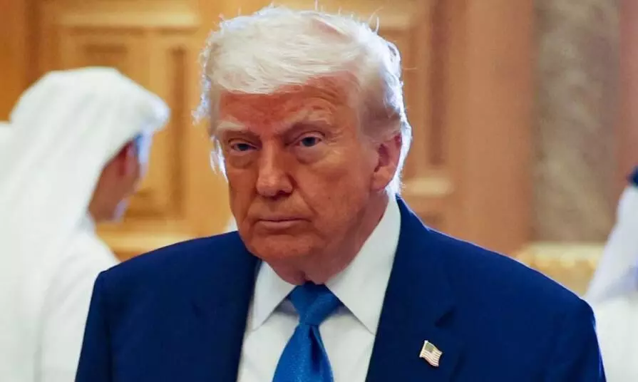 TRUMP ने एक बार फिर एप्पल कंपनी को दी खुली चेतावनी, कहा- अमेरिका में आईफोन नहीं बनाने पर लगेगा 25 प्रतिशत टैक्स TRUMP ने एक बार फिर एप्पल कंपनी को दी खुली चेतावनी, कहा- अमेरिका में आईफोन नहीं बनाने पर लगेगा 25 प्रतिशत टैक्स