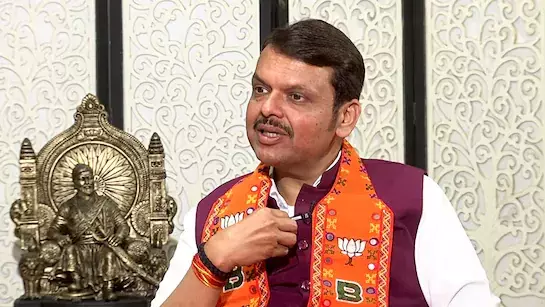 सितंबर-अक्टूबर में होने जा रहे हैं नगरपालिका, महानगरपालिका और स्थानीय चुनाव- फडणवीस सितंबर-अक्टूबर में होने जा रहे हैं नगरपालिका, महानगरपालिका और स्थानीय चुनाव- फडणवीस