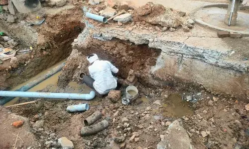 भंडारा में पुरानी पाइप लाइन से ही जोड़ी जा रही नई पाइप लाइन