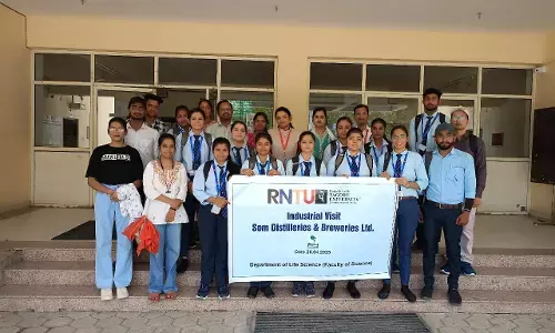 रबीन्द्रनाथ टैगोर विश्वविद्यालय के जीव विज्ञान विभाग के छात्रों ने किया औद्योगिक भ्रमण