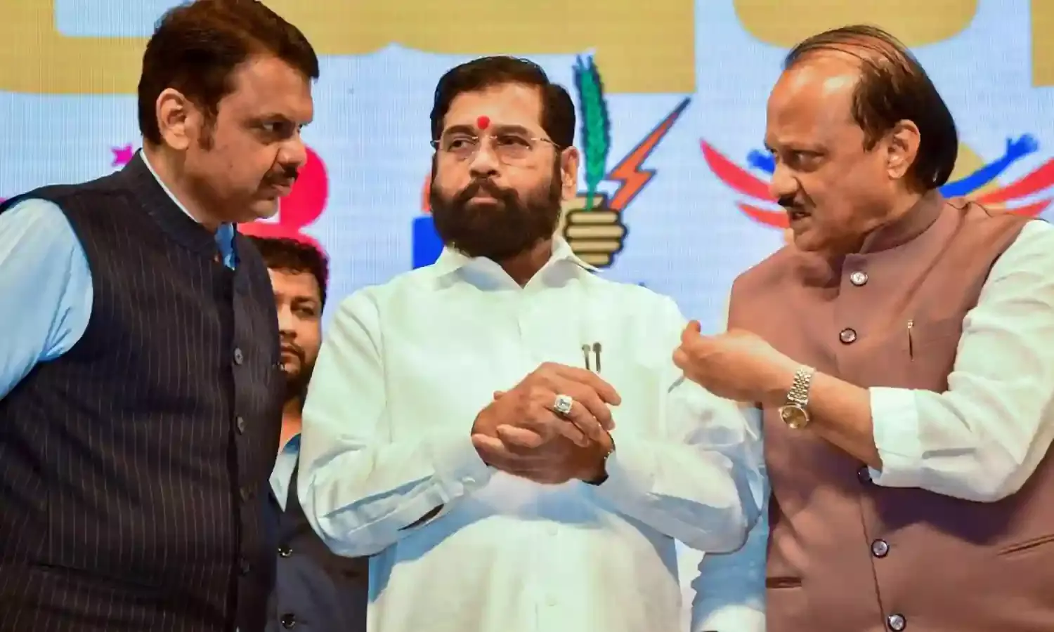 केंद्र सरकार के कार्यालयों में मराठी भाषा के इस्तेमाल पर सख्त हुई महायुति सरकार