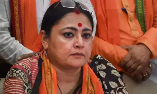 पीएम मोदी के नेतृत्व में जर्मनी को पछाड़ तीसरी बड़ी अर्थव्यवस्था बनेगा, दुनिया की चौथी सबसे बड़ी अर्थव्यवस्था बनने पर बोलीं अग्निमित्रा पॉल पीएम मोदी के नेतृत्व में जर्मनी को पछाड़ तीसरी बड़ी अर्थव्यवस्था बनेगा, दुनिया की चौथी सबसे बड़ी अर्थव्यवस्था बनने पर बोलीं अग्निमित्रा पॉल