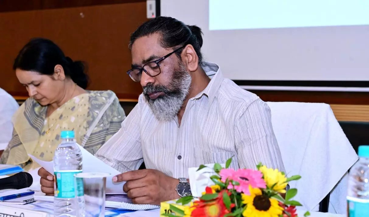 CM हेमंत सोरेन ने सभी विभागों को समन्वय बनाकर श्रावणी मेले से संबंधित सारी तैयारियों को ससमय पूरा करने का दिया निर्देश CM हेमंत सोरेन ने सभी विभागों को समन्वय बनाकर श्रावणी मेले से संबंधित सारी तैयारियों को ससमय पूरा करने का दिया निर्देश