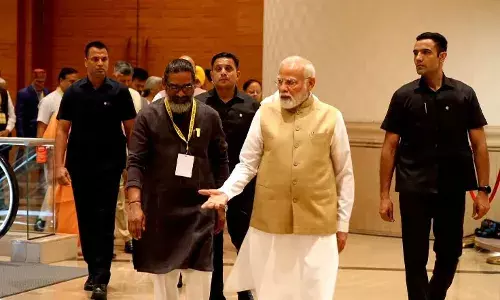 CM हेमंत सोरेन ने नई दिल्ली के भारत मंडपम में PM नरेंद्र मोदी की अध्यक्षता में आयोजित नीति आयोग की 10 वीं गवर्निंग काउंसिल बैठक में हुए शामिल