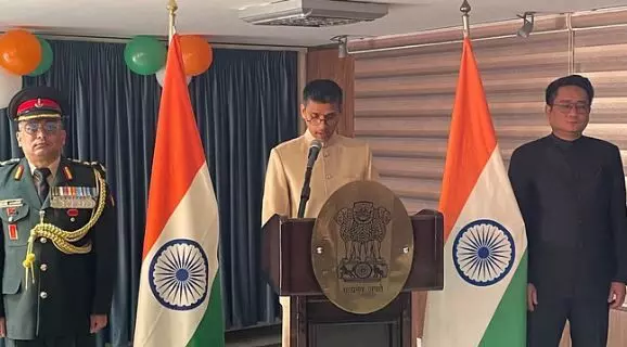 ईरान में लापता तीन भारतीय नागरिक, भारतीय दूतावास ने तेहरान में ईरानी अधिकारियों से जल्द ढूंढने का किया निवेदन ईरान में लापता तीन भारतीय नागरिक, भारतीय दूतावास ने तेहरान में ईरानी अधिकारियों से जल्द ढूंढने का किया निवेदन