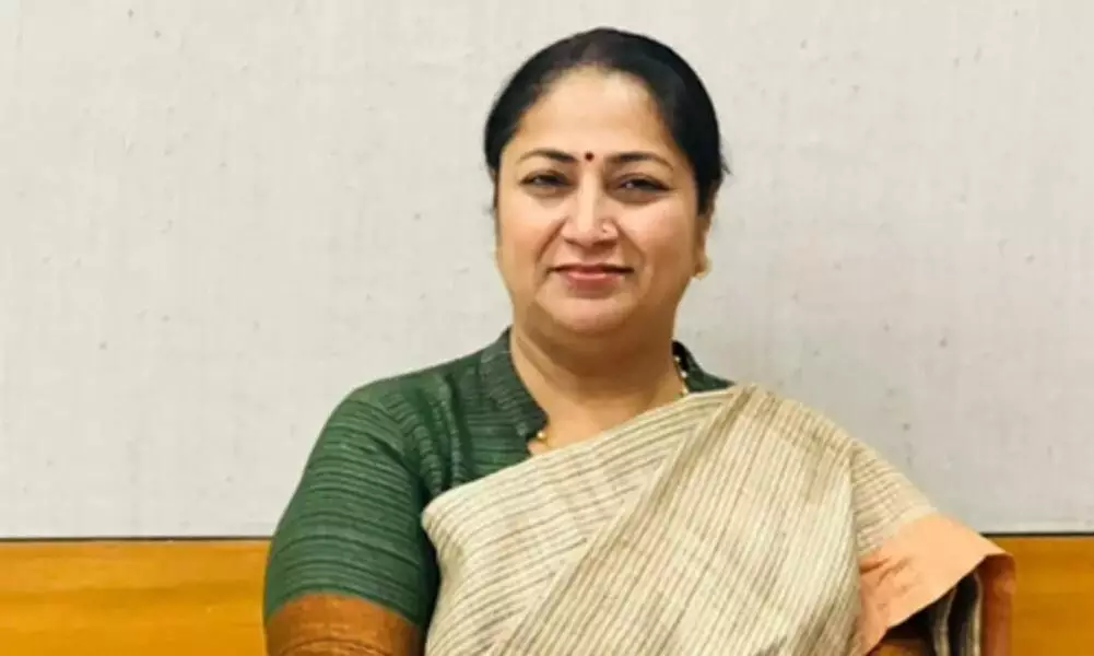 सीएम रेखा गुप्ता ने देश और राज्य के विकास के लिए युवाओं से की बड़ी अपील, कहा- हम दिल्ली को तकनीक के रास्ते पर ले जाना चाहते हैं आगे सीएम रेखा गुप्ता ने देश और राज्य के विकास के लिए युवाओं से की बड़ी अपील, कहा- हम दिल्ली को तकनीक के रास्ते पर ले जाना चाहते हैं आगे