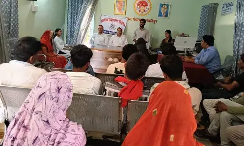 लक्ष्मीपुर में लगाया विधिक साक्षरता शिविर लक्ष्मीपुर में लगाया विधिक साक्षरता शिविर