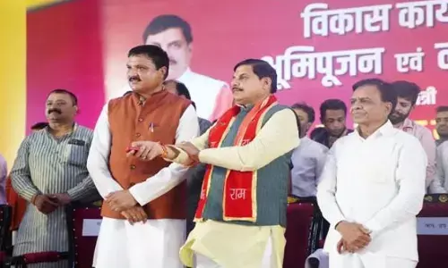 मां नर्मदा के आशीर्वाद से अब हाटपिपल्या क्षेत्र के नागरिकों की प्यास बुझेगी - मुख्यमंत्री डॉ. यादव मां नर्मदा के आशीर्वाद से अब हाटपिपल्या क्षेत्र के नागरिकों की प्यास बुझेगी - मुख्यमंत्री डॉ. यादव