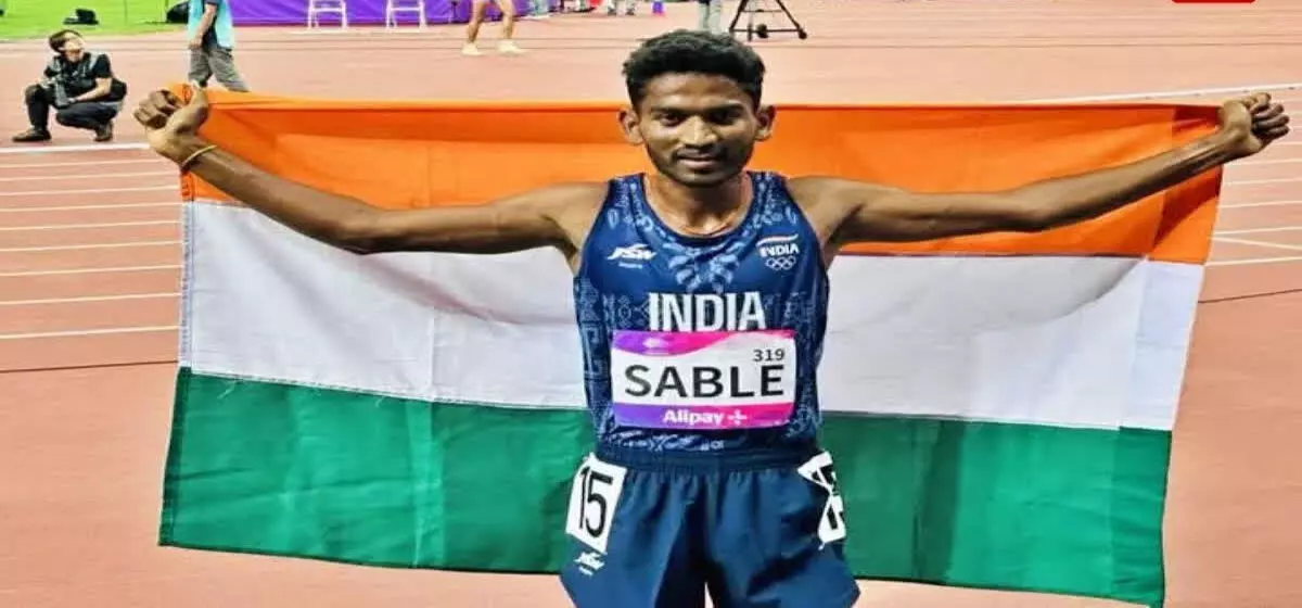 बीड के अविनाश साबले ने फिर रचा इतिहास , देश को दिलाया स्वर्ण पदक बीड के अविनाश साबले ने फिर रचा इतिहास , देश को दिलाया स्वर्ण पदक