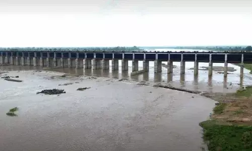 जलस्तर घटाने बारी-बारी से खोले जाएंगे चिचडोह बैरेज के 38 गेट