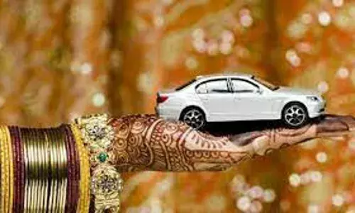 नक्सलियों के साथ संबंधों की धमकी देकर ससुर से मांगा दहेज