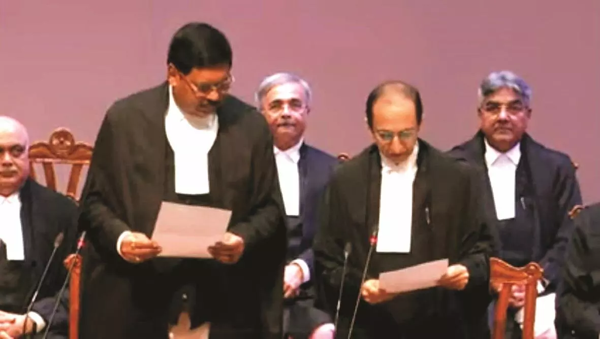 विदर्भ के अतुल चांदूरकर बने सुप्रीम कोर्ट के जज, छाई खुशी विदर्भ के अतुल चांदूरकर बने सुप्रीम कोर्ट के जज, छाई खुशी