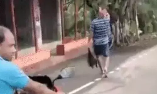 धारदार हथियार से काटा साली का सिर, हाथ में लेकर सड़कों पर घूमा, पुलिस ने किया गिरफ्तार