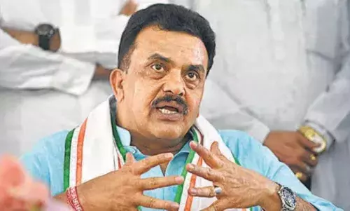 सलमान खुर्शीद के जम्मू-कश्मीर वाले बयान पर गरमाई सियासत, सपोर्ट में उतरे शिवसेना नेता संजय निरुपम, विपक्ष पर साधा निशाना