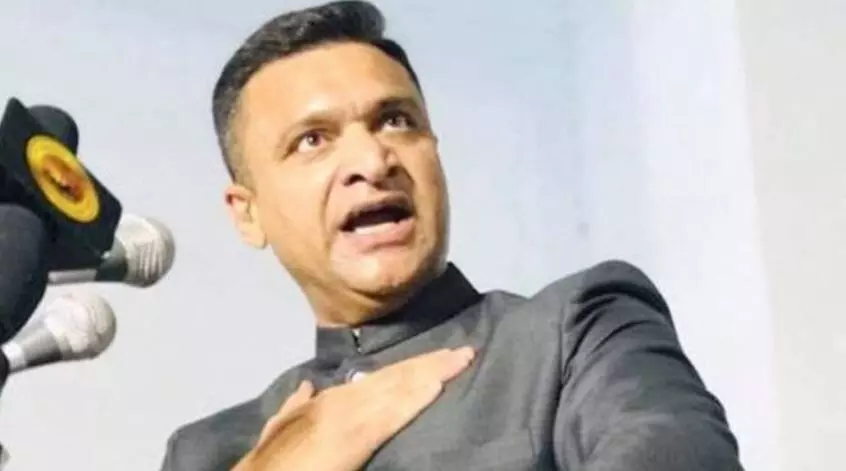 न शरीयत छोड़ेंगे, न हिजाब और न..., AIMIM विधायक अकबरुद्दीन ओवैसी ने क्यों दी चेतावनी? न शरीयत छोड़ेंगे, न हिजाब और न..., AIMIM विधायक अकबरुद्दीन ओवैसी ने क्यों दी चेतावनी?