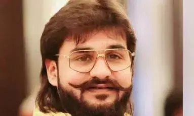 सजा मिलने के बाद उत्तरप्रदेश के मऊ से सुभासपा विधायक अब्बास अंसारी की विधायकी खत्म सजा मिलने के बाद उत्तरप्रदेश के मऊ से सुभासपा विधायक अब्बास अंसारी की विधायकी खत्म